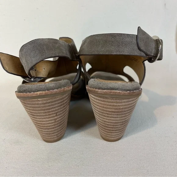 Sofft Women's Taupe‎ Suede Maben Sandals 11 - Picture 7 of 13